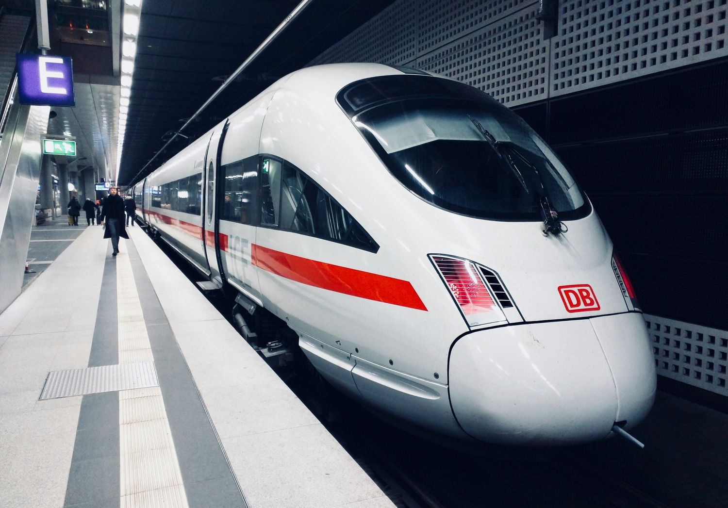 European Sleeper nachttrein vertrekt uit Brussel richting het zuiden